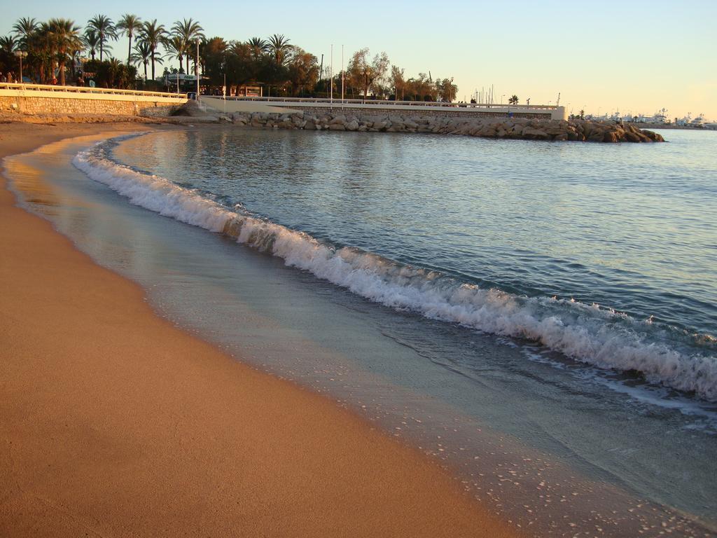 Apartment On The Croisette With Sea View Cannes Cameră foto