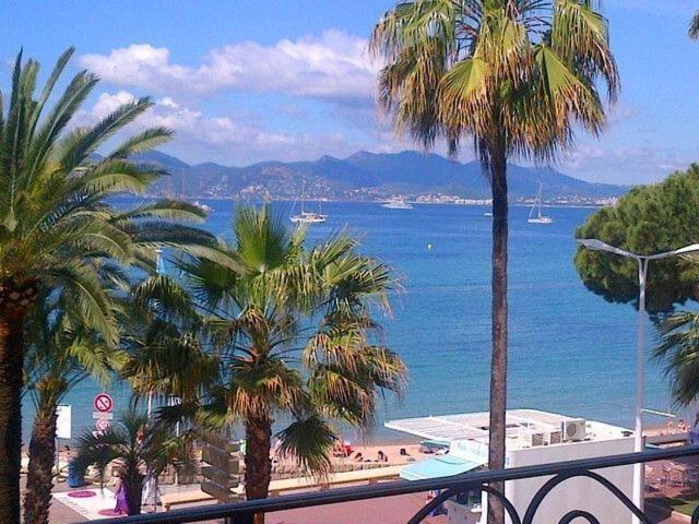 Apartment On The Croisette With Sea View Cannes Cameră foto